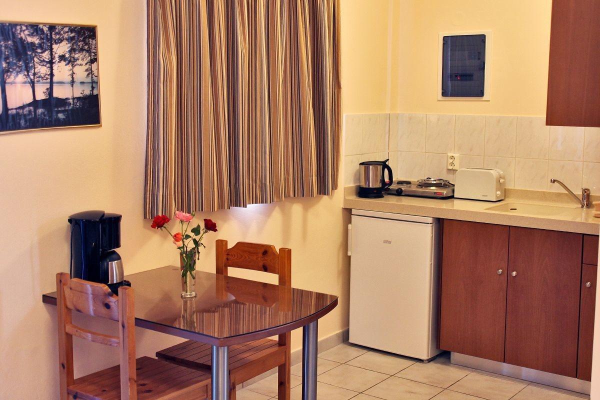 Sandys Studios Apartments And Log Villas Psalidi (Kos) Exterior foto