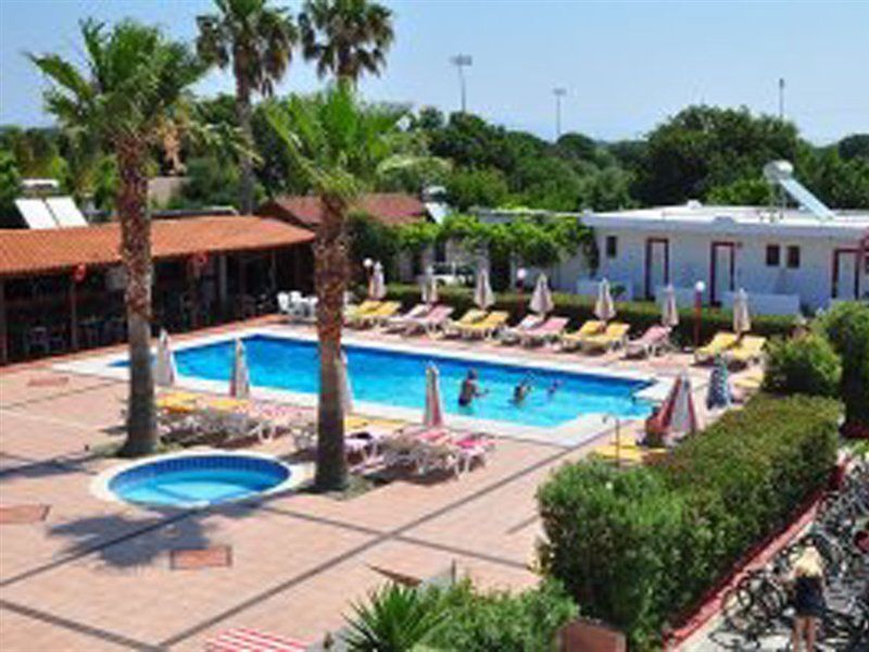 Sandys Studios Apartments And Log Villas Psalidi (Kos) Exterior foto